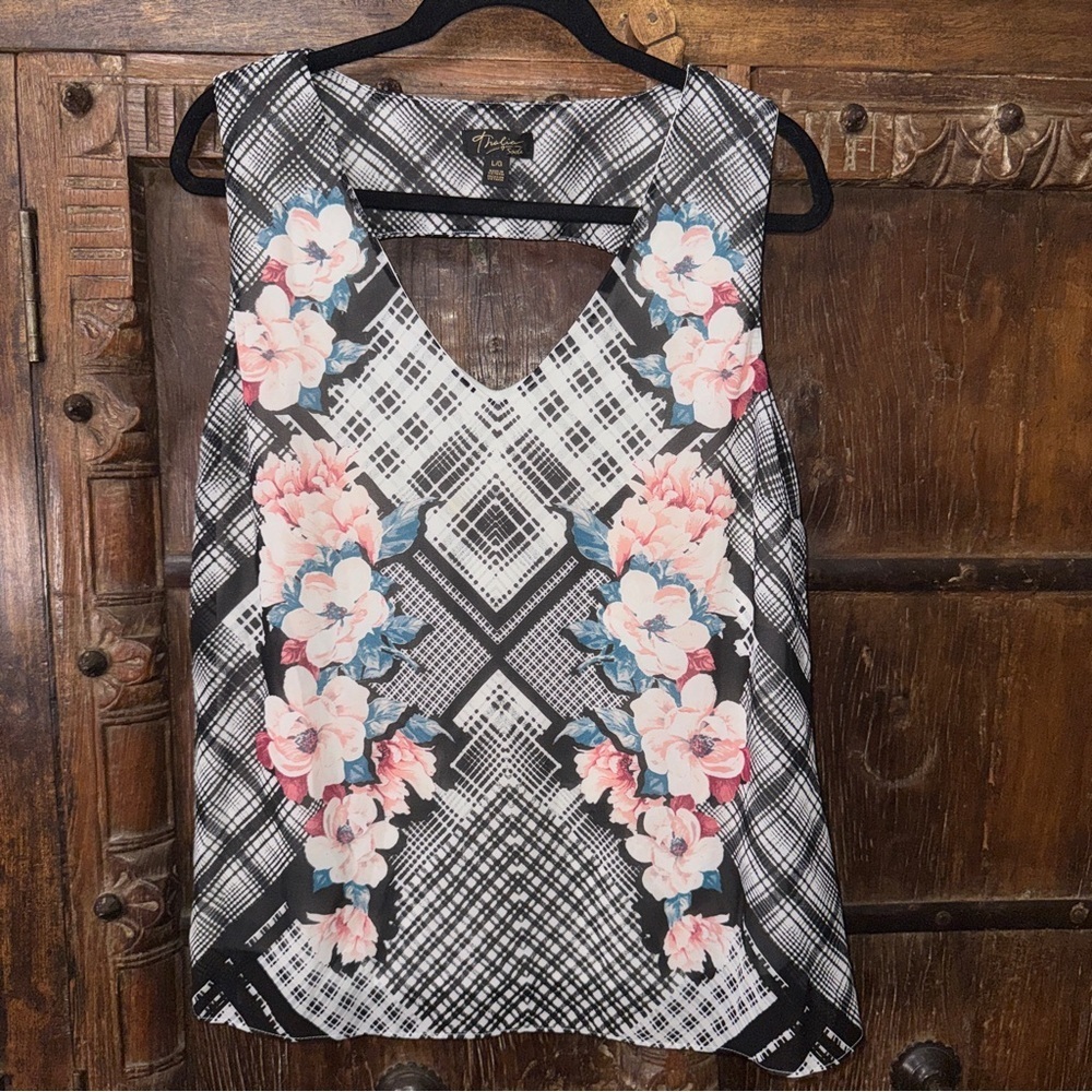 Thalia Sodi Floral Plaid Sleeveless Keyhole Blouse – Size L